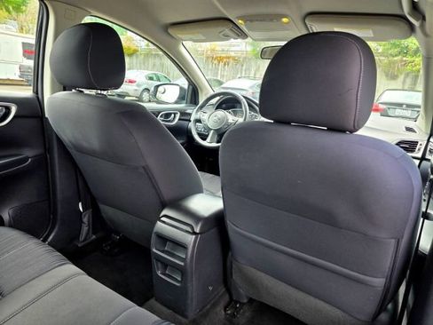 Used 2017 Nissan Sentra SV FWD image 42