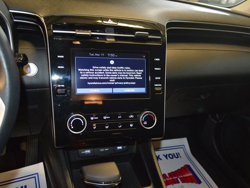 Used 2022 Hyundai Tucson SEL image 19