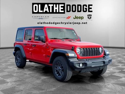 Used 2024 Jeep Wrangler Sport S image 8