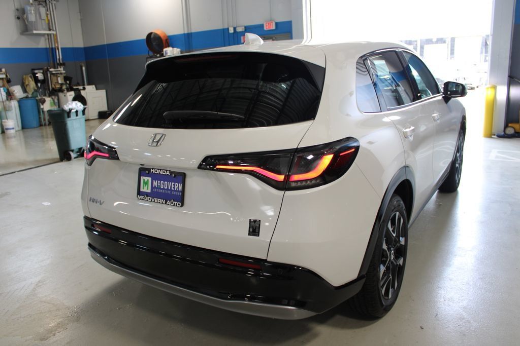 New 2027 Honda HR-V EX-L image 10