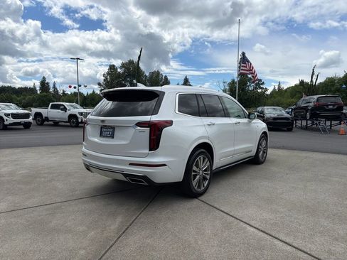 Used 2021 Cadillac XT6 Premium Luxury AWD/4WD image 5