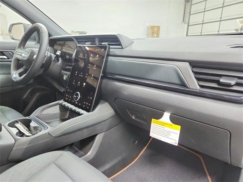 New 2026 GMC Terrain AT4 image 43