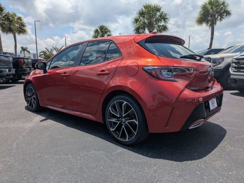 Used 2019 Toyota Corolla XSE FWD image 6