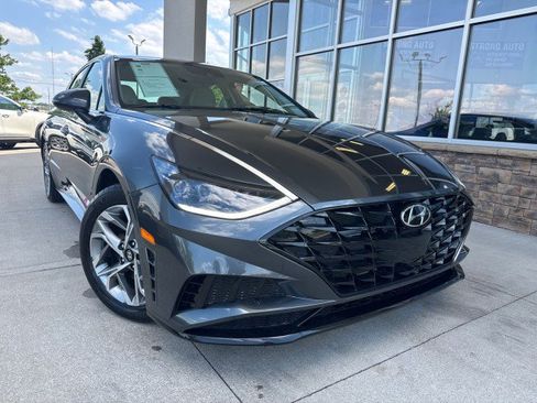 Used 2023 Hyundai Sonata SEL FWD image 1