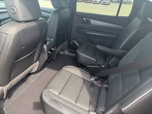 New 2026 Buick Enclave Sport Touring image 11