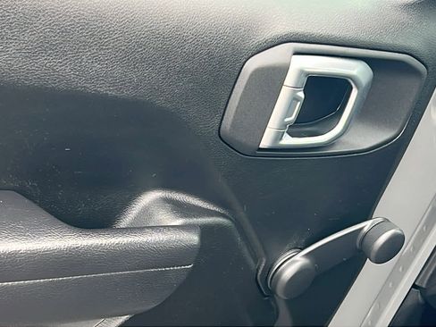 Certified 2022 Jeep Wrangler Unlimited Sport image 22