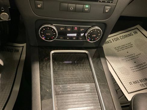 Used 2015 Mercedes-Benz GLK 350 4MATIC image 20