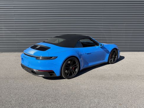 Certified 2023 Porsche 911 Carrera GTS image 9