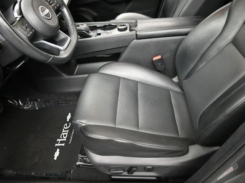 Used 2022 Nissan Rogue SV w/ SV Premium Package AWD/4WD image 15