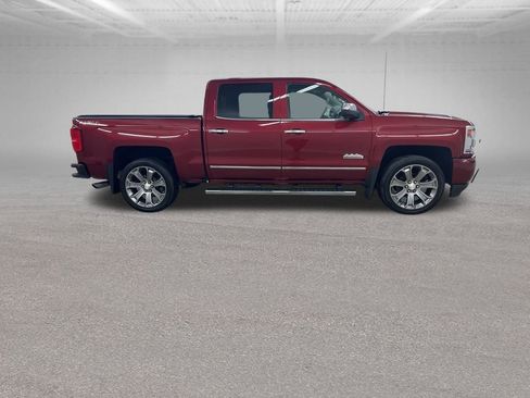 Used 2018 Chevrolet Silverado 1500 High Country image 14