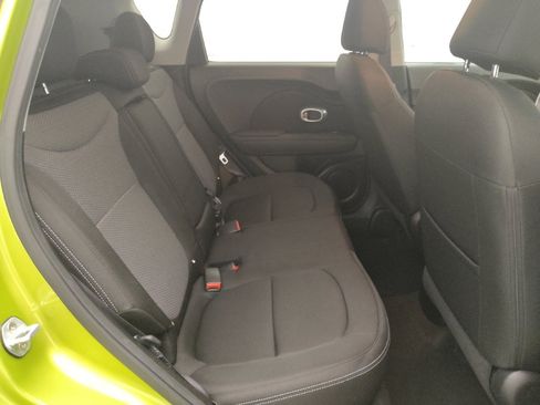 Used 2019 Kia Soul + image 19