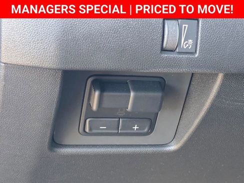 New 2025 Chevrolet Colorado LT w/ LT Convenience Package image 23