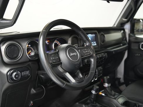 Used 2022 Jeep Wrangler Unlimited Sport AWD/4WD image 23