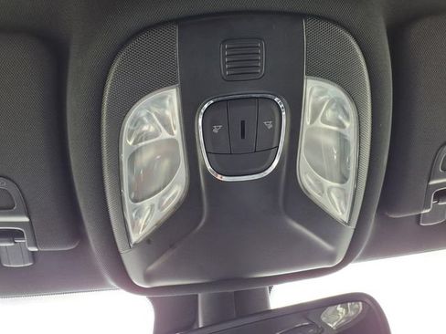 Used 2025 Jeep Compass Trailhawk AWD/4WD image 25