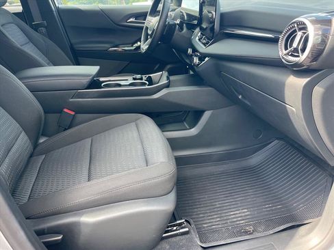 Used 2026 Chevrolet Equinox LT w/ LPO, Floor Liner Package AWD/4WD image 28