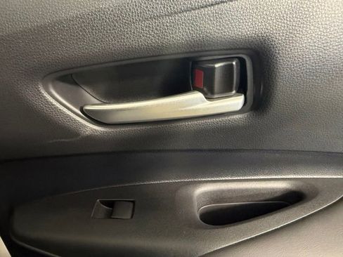 Used 2020 Toyota Corolla SE FWD image 27