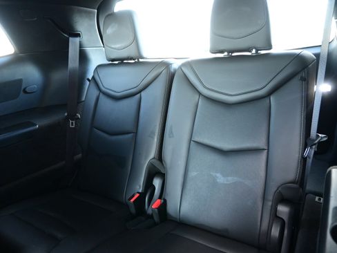 Used 2025 Cadillac XT6 Premium Luxury image 16