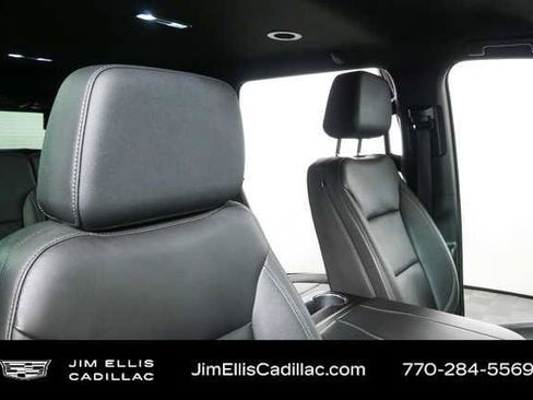 Used 2025 Chevrolet Tahoe LT AWD/4WD image 21
