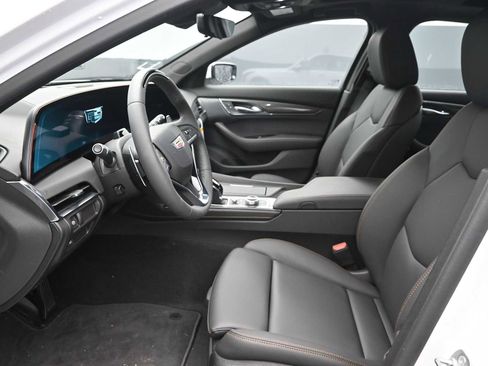 New 2026 Cadillac CT5 Sport w/ Technology Package image 9