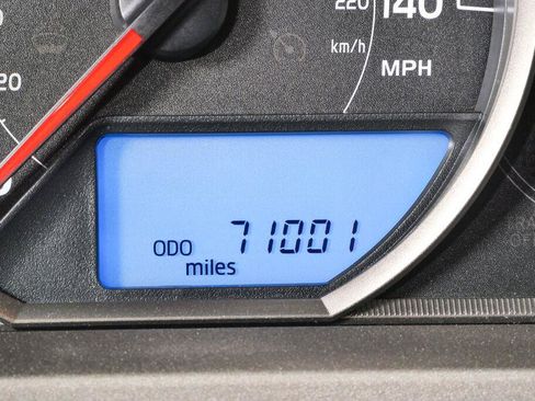 Used 2014 Toyota RAV4 XLE FWD image 11