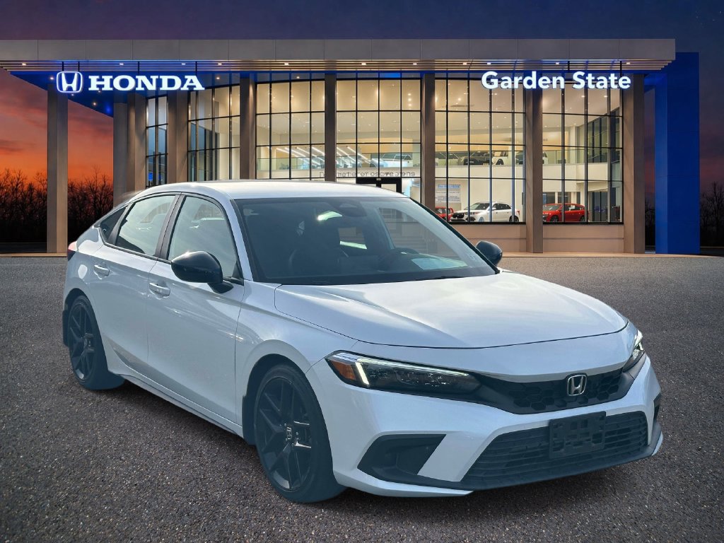Used 2022 Honda Civic Sport image 2