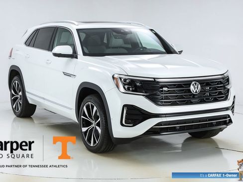 Used 2025 Volkswagen Atlas Cross Sport SEL Premium R-Line AWD/4WD image 54