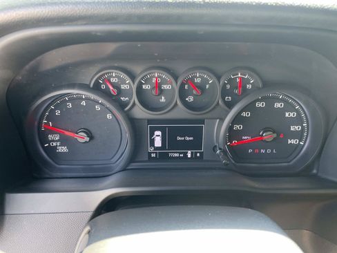 Used 2022 Chevrolet Silverado 1500 Custom RWD image 24