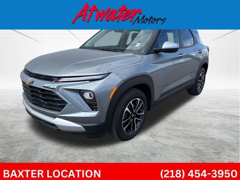 Used 2025 Chevrolet TrailBlazer LT image 1