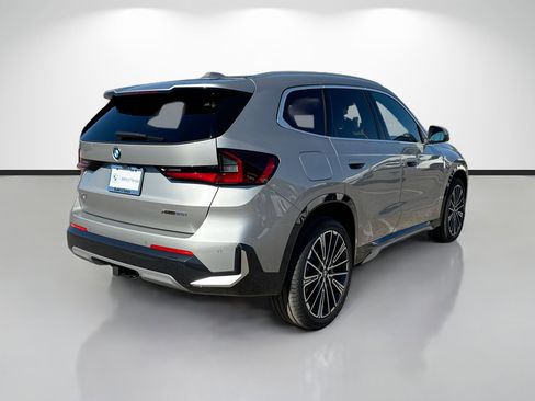 New 2026 BMW X1 xDrive28i w/ Technology Package image 3