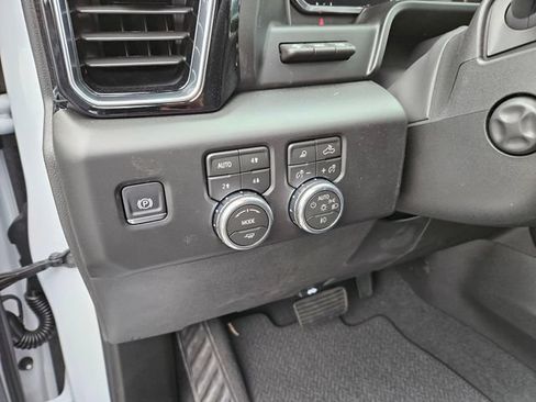 New 2026 GMC Sierra 1500 Denali w/ Denali Reserve Package AWD/4WD image 22