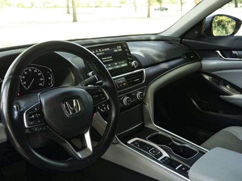 Used 2020 Honda Accord EX-L image 16