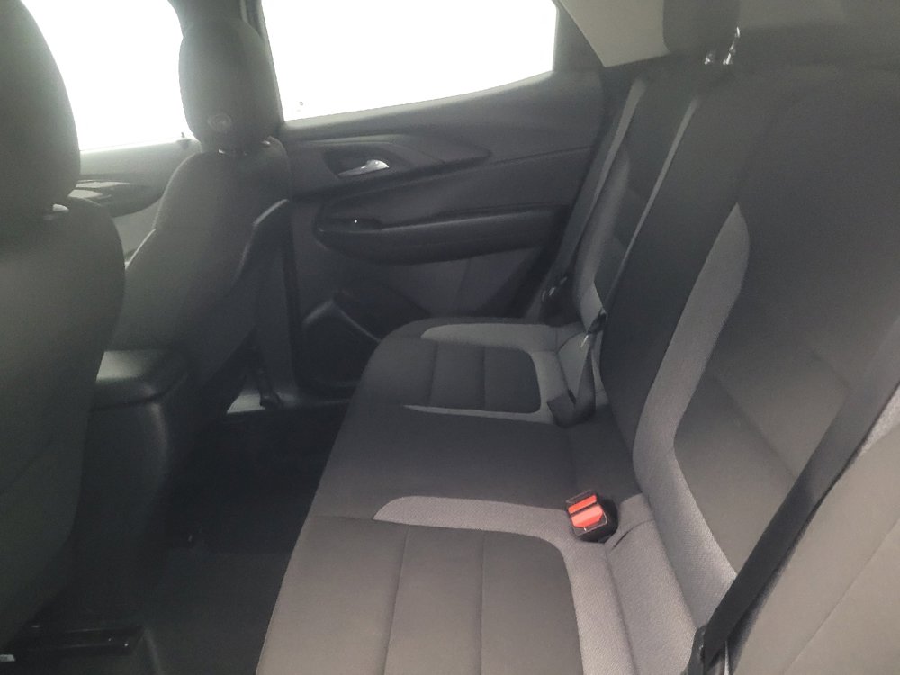 Used 2025 Chevrolet TrailBlazer LT AWD/4WD image 18
