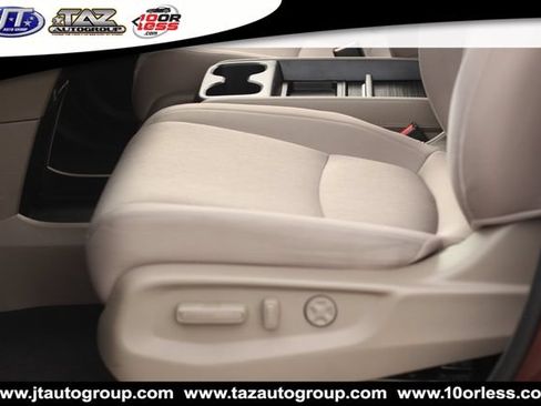 Used 2019 Honda Odyssey EX image 13