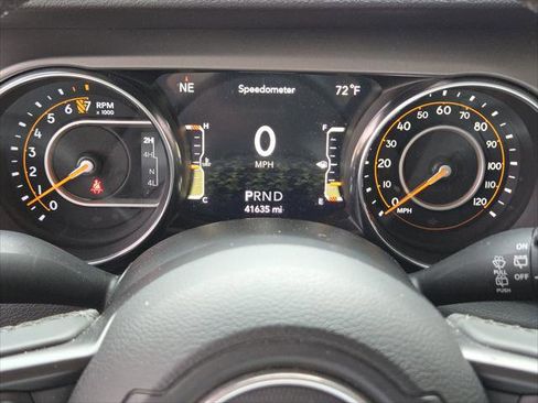 Certified 2022 Jeep Wrangler Unlimited Sport AWD/4WD image 19