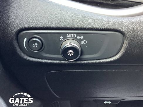 Used 2025 Chevrolet Malibu RS w/ LPO, Floor Liner Package FWD image 21