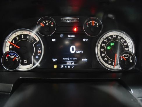 Used 2017 RAM 2500 Laramie w/ Sport Appearance Group AWD/4WD image 45