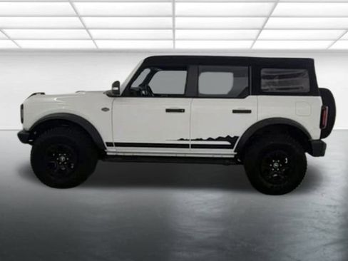 New 2024 Ford Bronco Wildtrak image 7