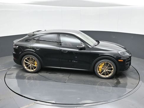 New 2026 Porsche Cayenne Turbo GT AWD/4WD image 31