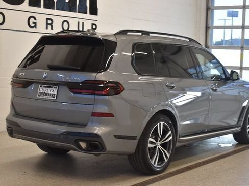 Used 2026 BMW X7 xDrive40i AWD/4WD image 4