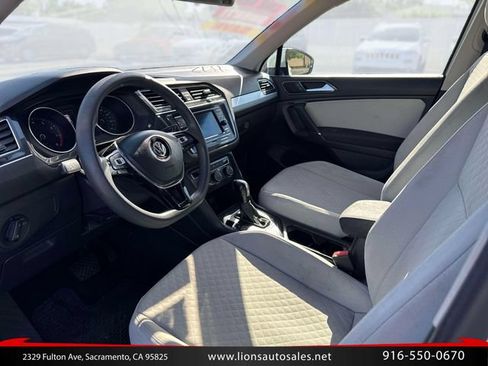 Used 2018 Volkswagen Tiguan S w/ 3rd Row Seat Package AWD/4WD image 13