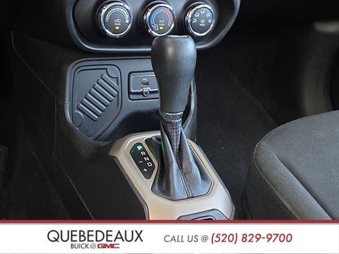 Used 2016 Jeep Renegade Sport w/ Power & Air Group FWD image 20
