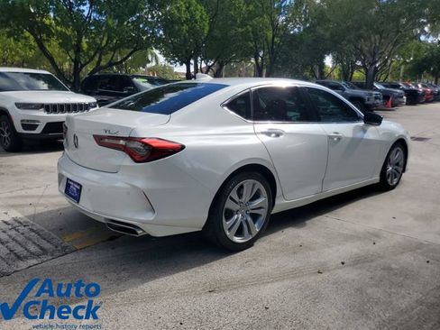 Used 2021 Acura TLX w/ Technology Package FWD image 4
