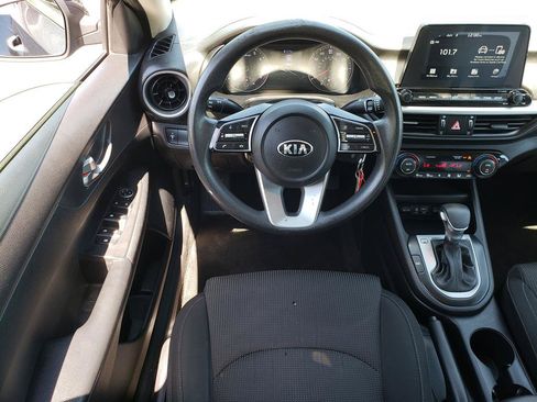 Used 2019 Kia Forte LXS FWD image 12