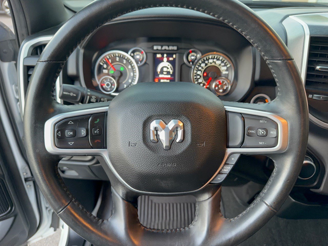 Used 2023 RAM 1500 Big Horn RWD image 10
