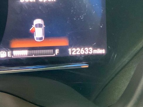 Used 2021 Honda HR-V EX image 36