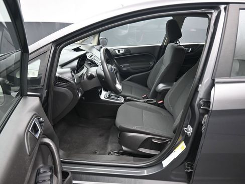 Used 2016 Ford Fiesta SE FWD image 11