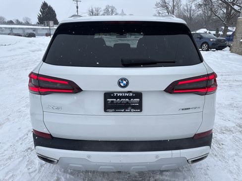 Used 2023 BMW X5 xDrive45e w/ Executive Package AWD/4WD image 7