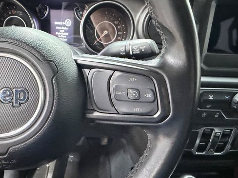 Used 2022 Jeep Gladiator Sport AWD/4WD image 40