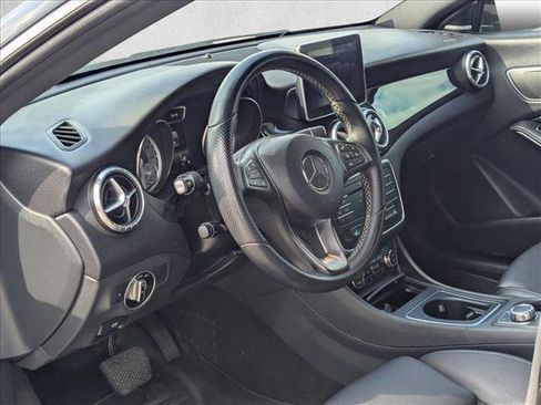 Used 2016 Mercedes-Benz CLA 250 CLA 250 image 10