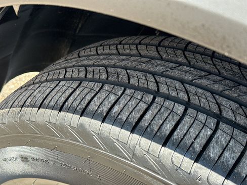 New 2026 Nissan Rogue SV AWD/4WD image 11